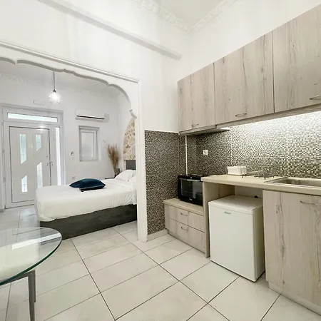 Residence 23 Central Apartments *